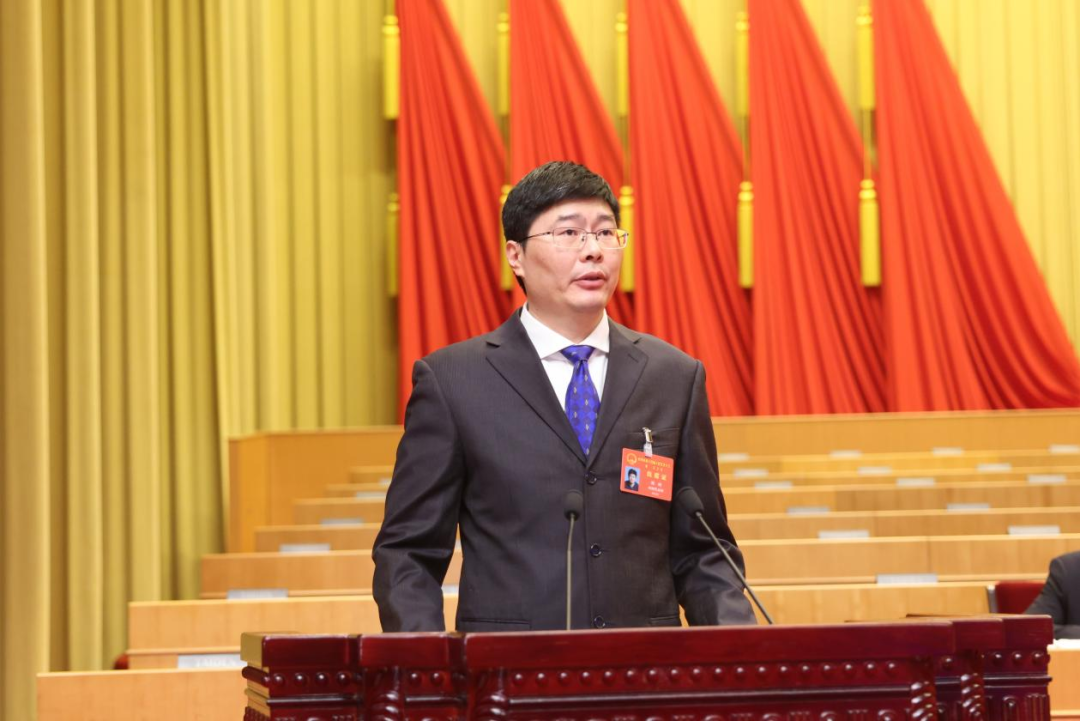 刘珂3.png